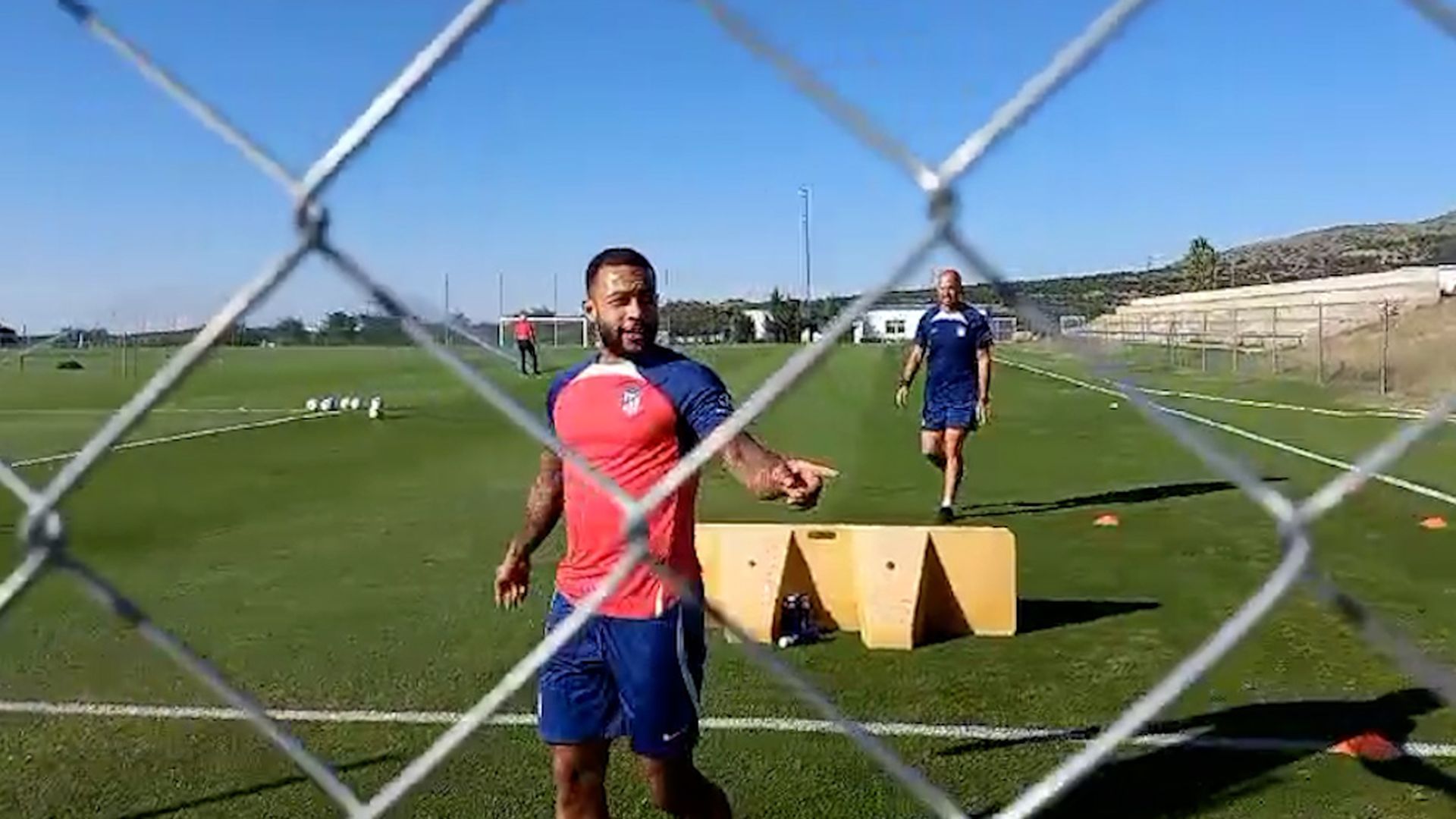 plantilla_dmq_200_00_22_16imagen_fija001jpg.jpg plantilla_dmq_200_00_22_16imagen_fija001jpg.jpg