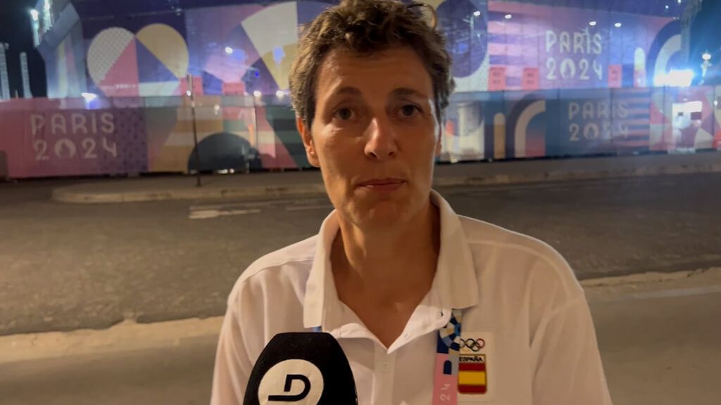 Elisa Aguilar, sobre el baloncesto español