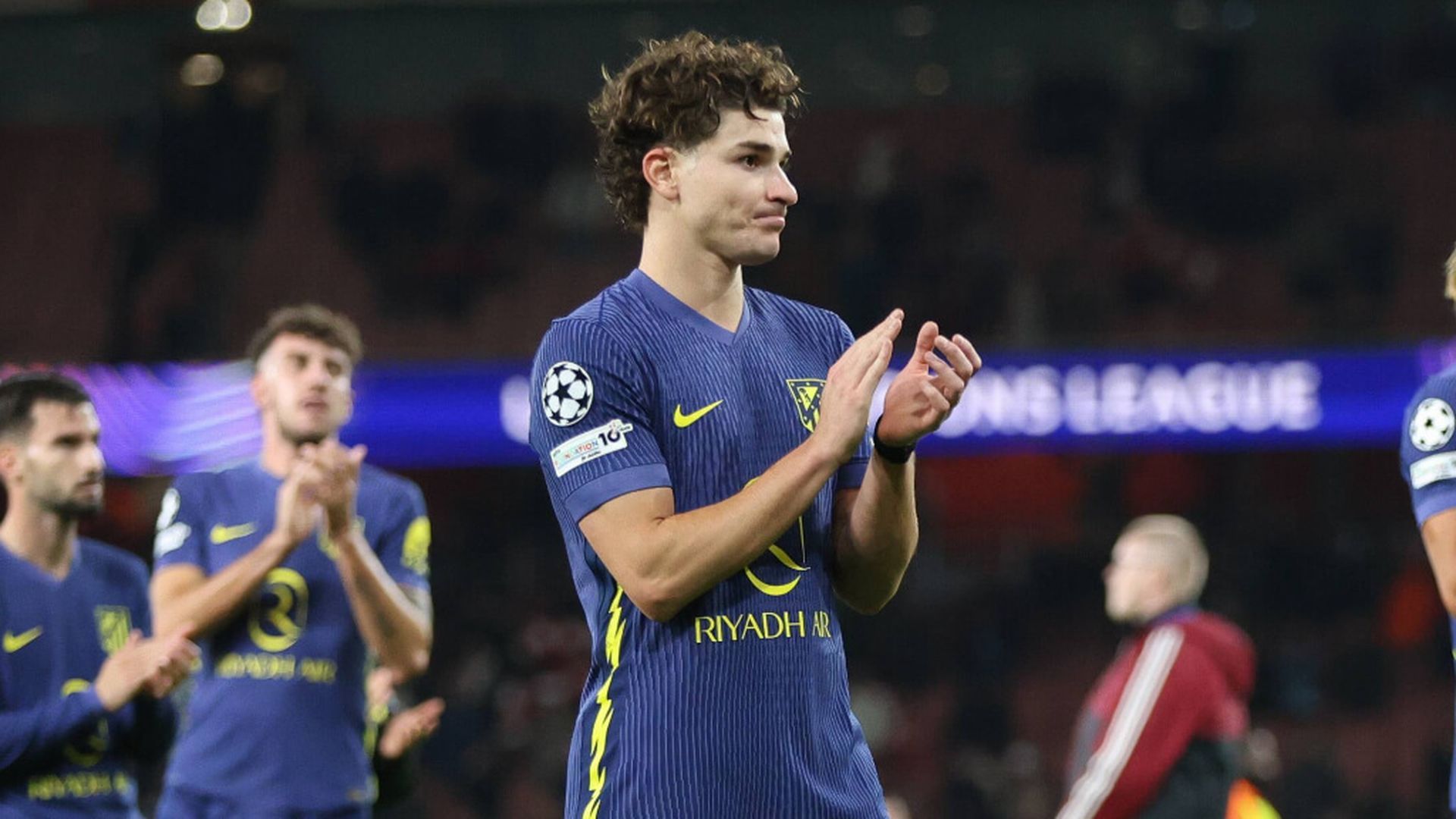 plauso_julianjpg.jpg plauso_julianjpg.jpg