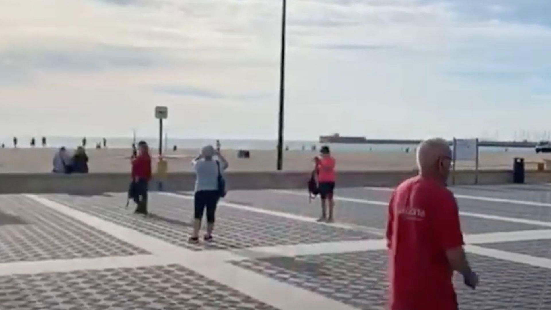 playa_de_la_malvarrosa.png playa_de_la_malvarrosa.png