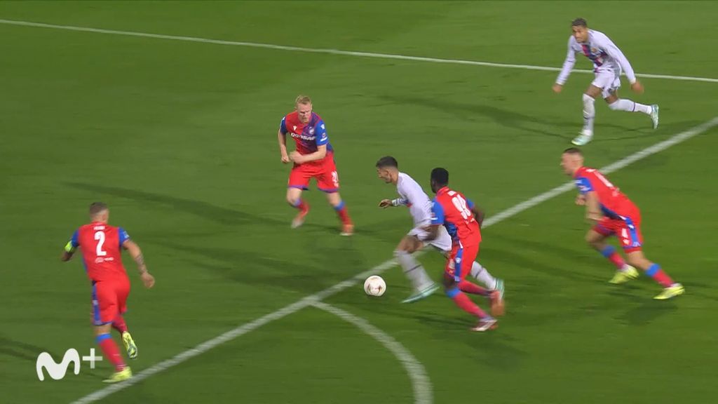 Plzen 2-4 Barcelona: Doblete de Ferran Torres