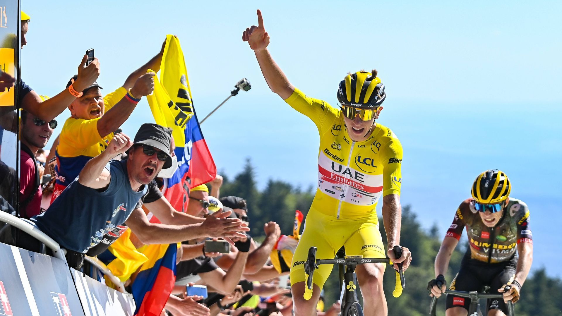 pogacar_celebra_su_victoria_en_la_septima_etapa_del_tour_de_francia_foto_cordon_press__001.jpg pogacar_celebra_su_victoria_en_la_septima_etapa_del_tour_de_francia_foto_cordon_press__001.jpg