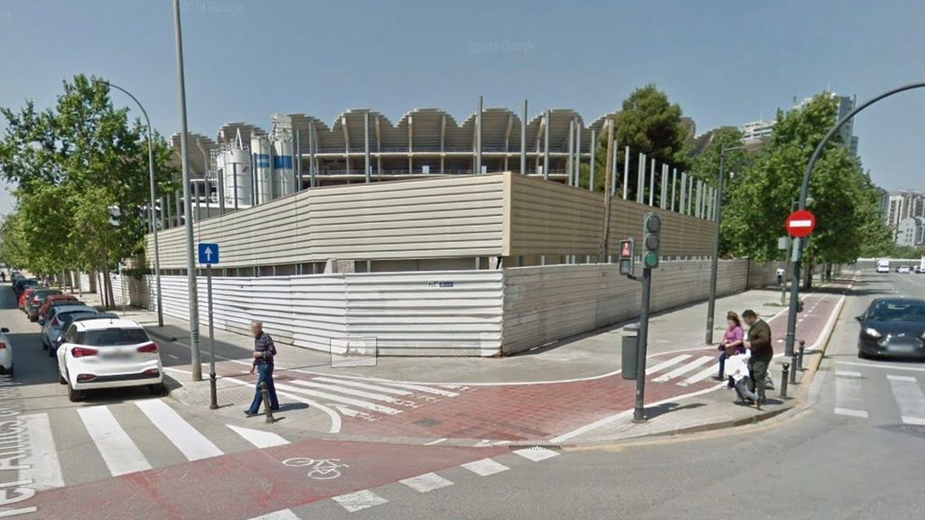 Así está el solar donde tiene que empezarse a construir el Polideportivo de Benicalap en 2022