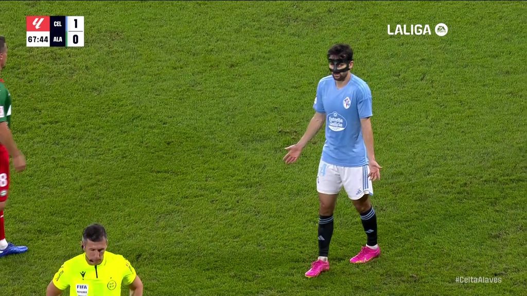 Celta 1-0 Alavés: Expulsión de Luca de la Torre