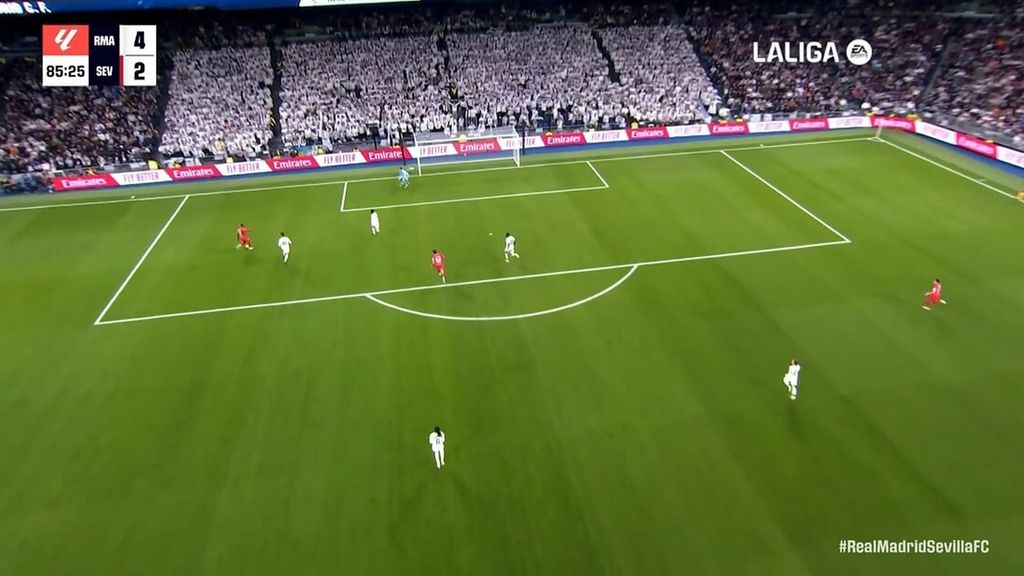 Real Madrid 4-2 Sevilla FC: Gol de Dodi Lukebakio