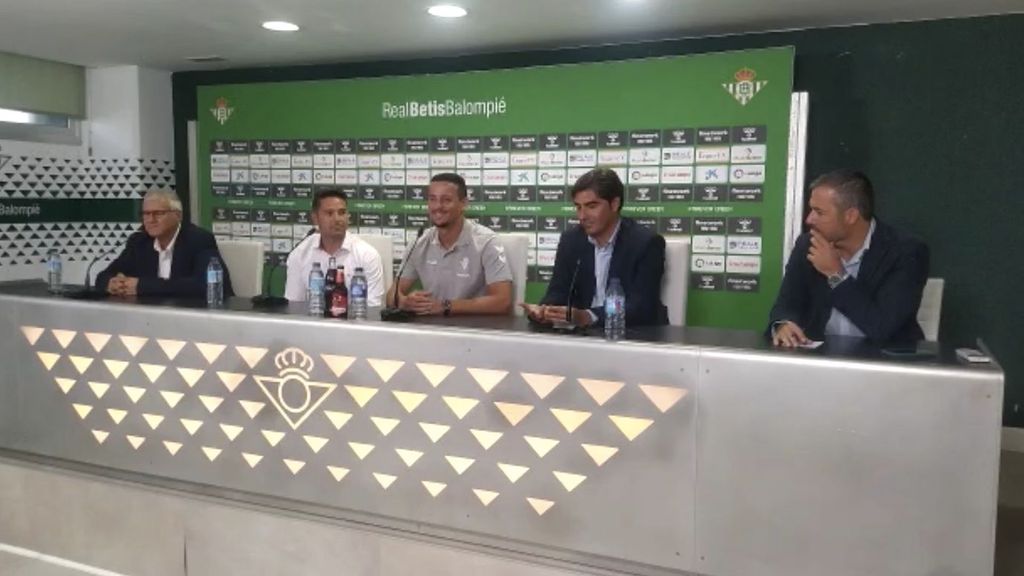 Luiz Felipe señala, en su presentación con el Betis, que Puyol y Sergio Ramos son sus referentes en el fútbol
