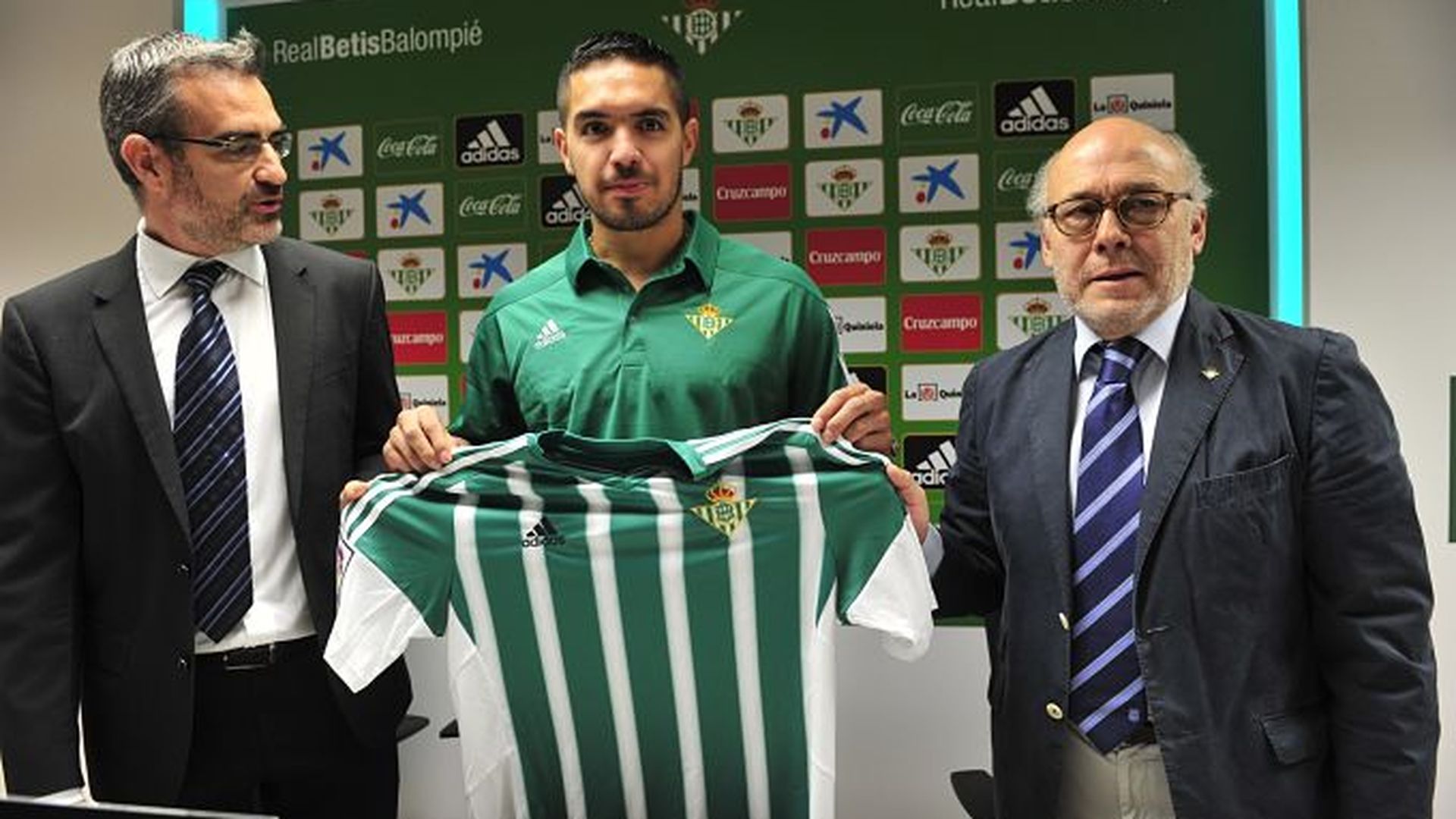Presentacionvargasbetis04_opt.jpg