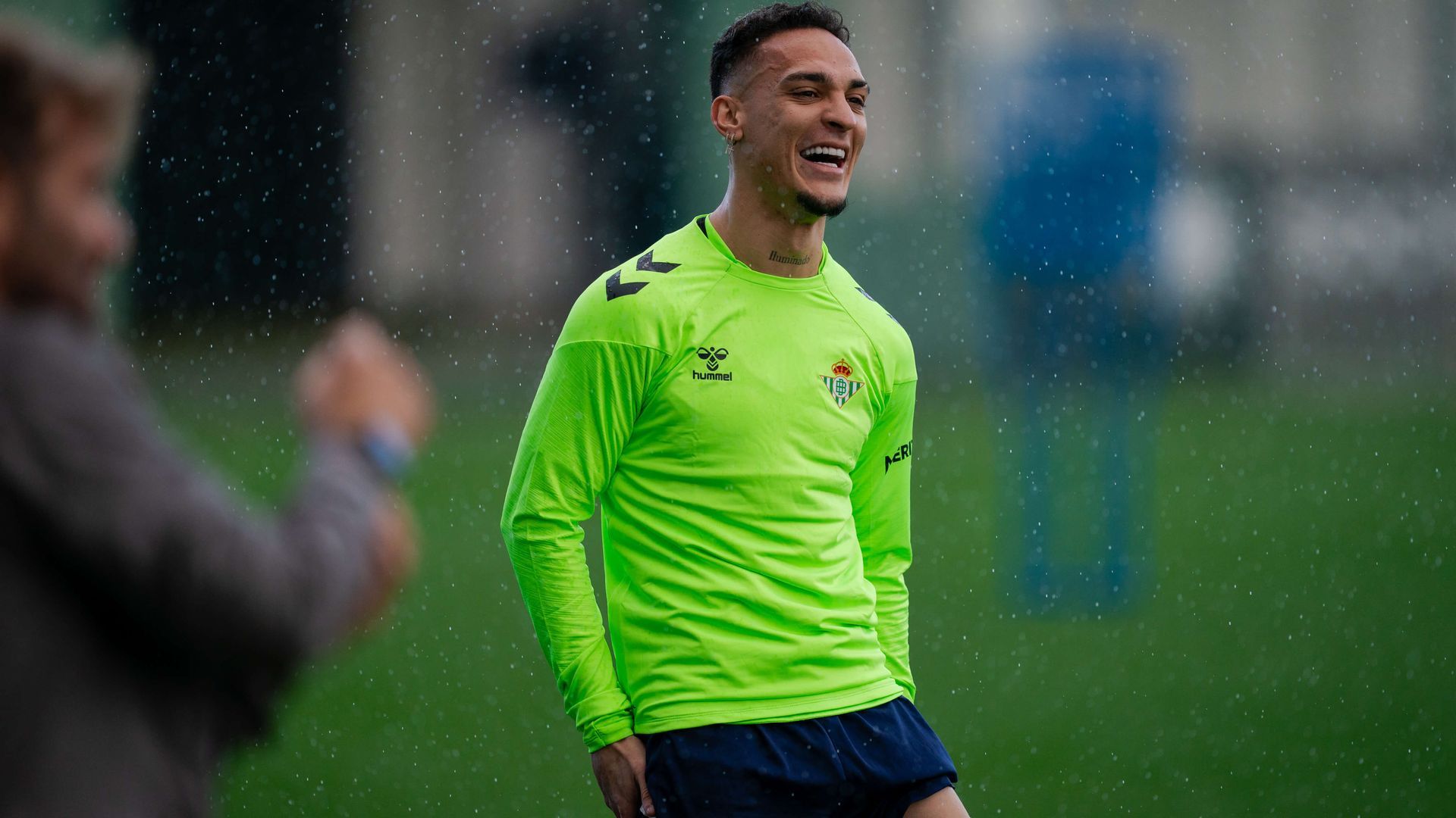 primer_entrenamiento_antony_medios_3.jpg primer_entrenamiento_antony_medios_3.jpg