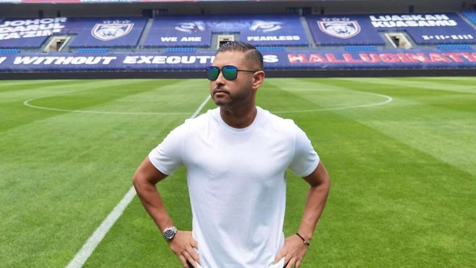 principe_de_johor_001.png principe_de_johor_001.png