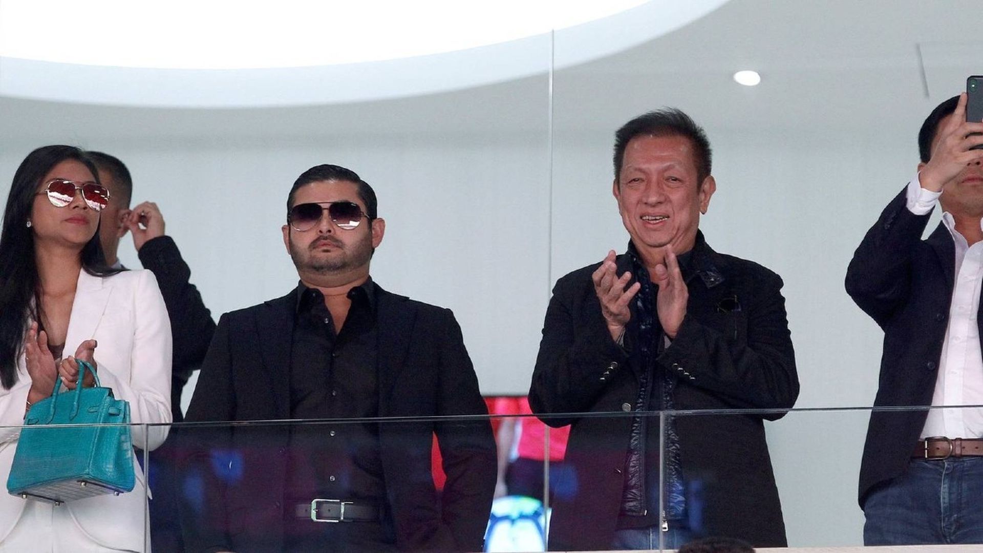 principe_johor_en_mestalla_foto_efejpg.jpg