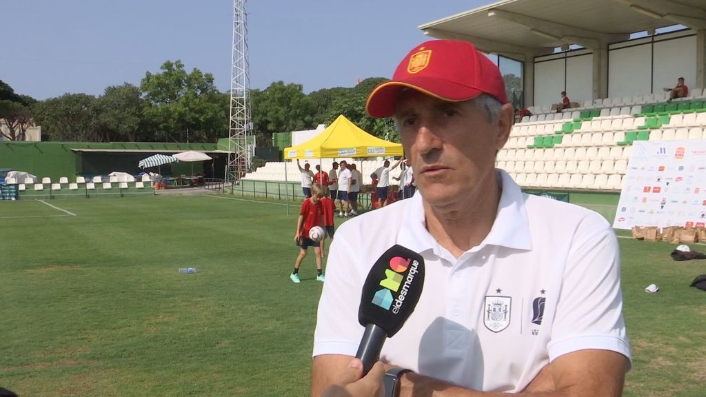 (Mediaset) Quique Setién, la posible salida de Pau Torres y el rumor de Eric García al Villarreal: “Primera noticia que tengo”