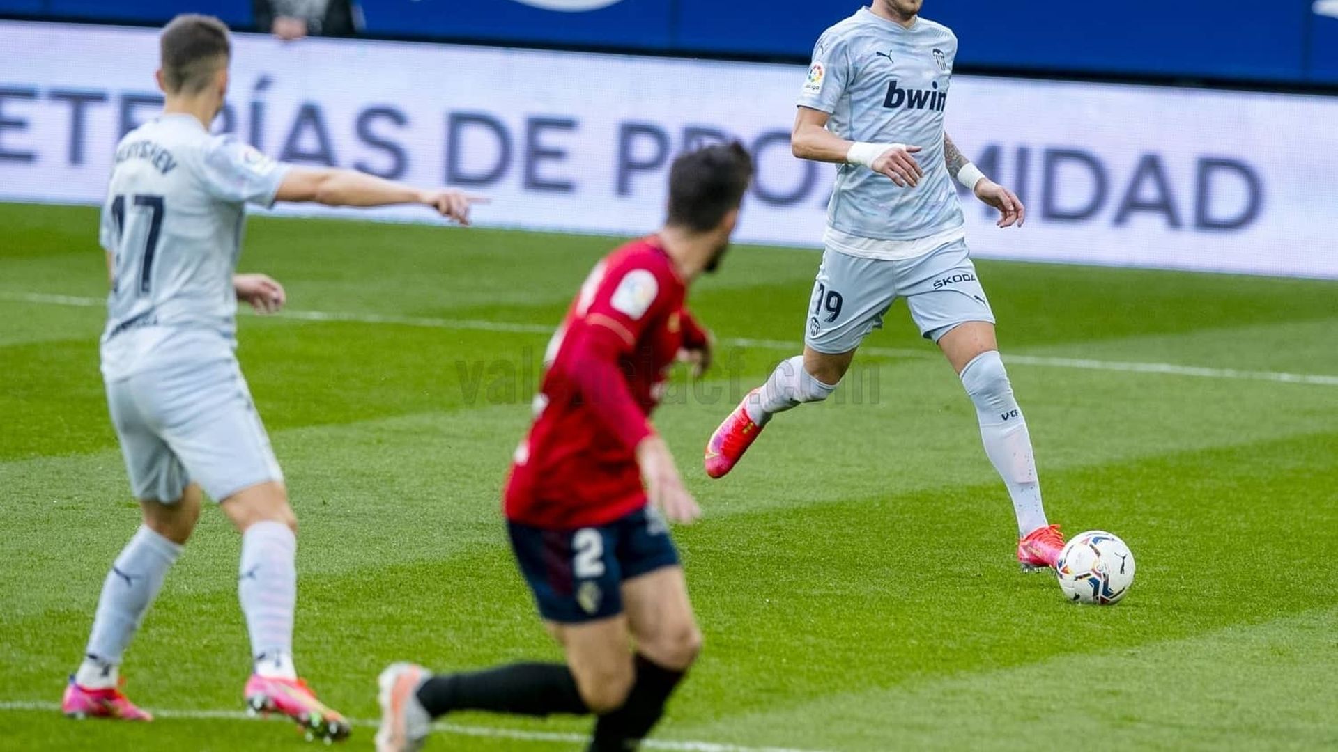 racic_ante_osasuna_foto_valencia_cf_001.jpeg
