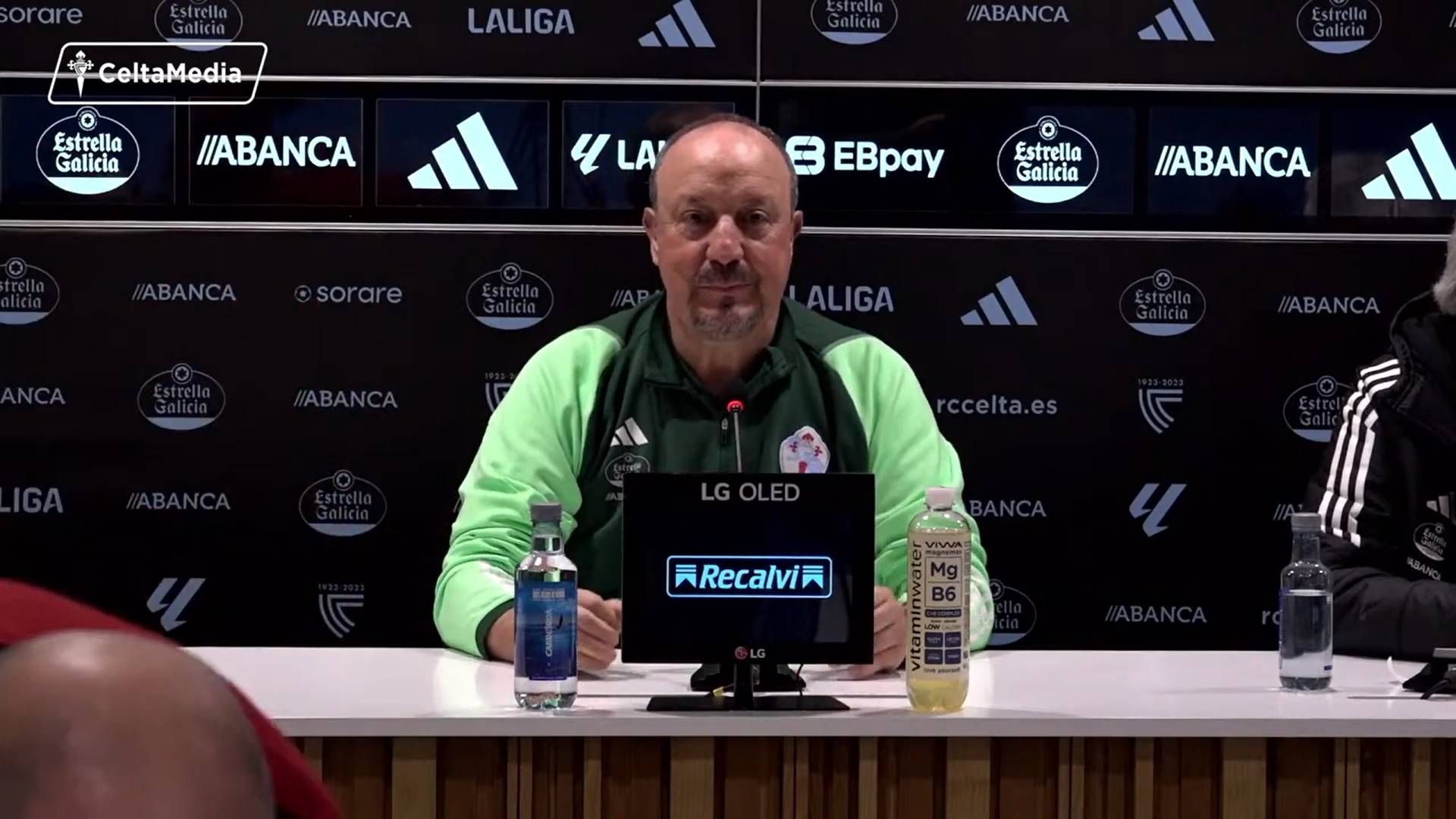 rafa_benitez_tenemos_muchos_factores_a_favor_el_campo_el_publico_la_motivacion_y_la_il.jpg