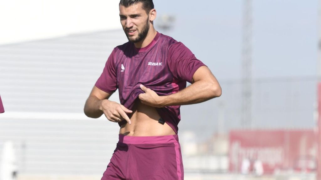 Rafa Mir y su lapsus con el Valencia