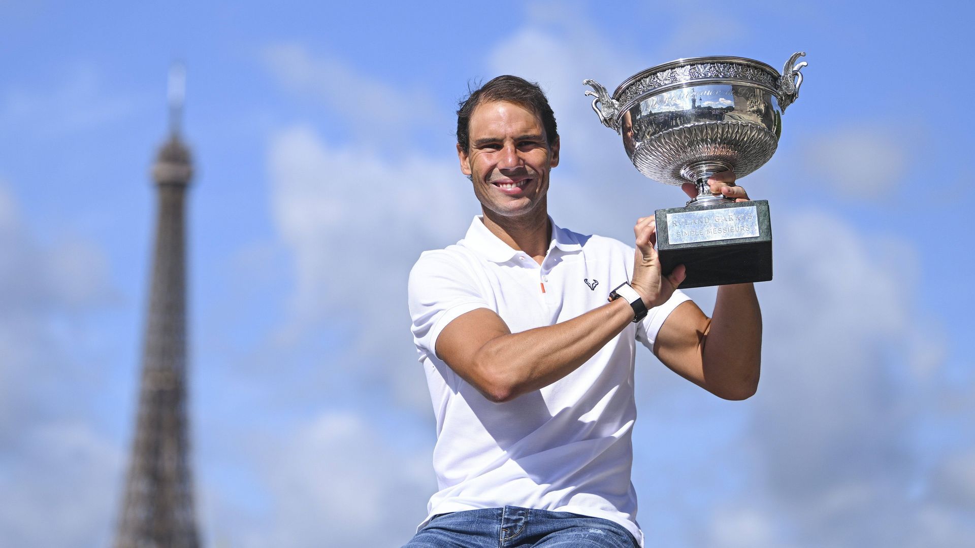 rafa_nadal_en_el_roland_garros.jpg rafa_nadal_en_el_roland_garros.jpg