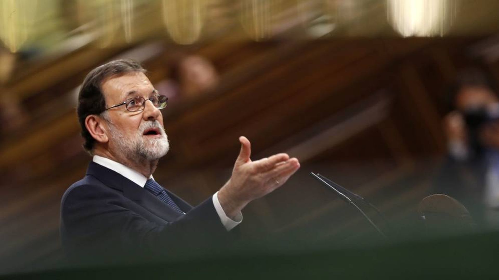 rajoy-invita-al-pdecat-al-dialogo-al-margen-de-puigdemont-y-con-el-psoe-de-arbitro.jpg