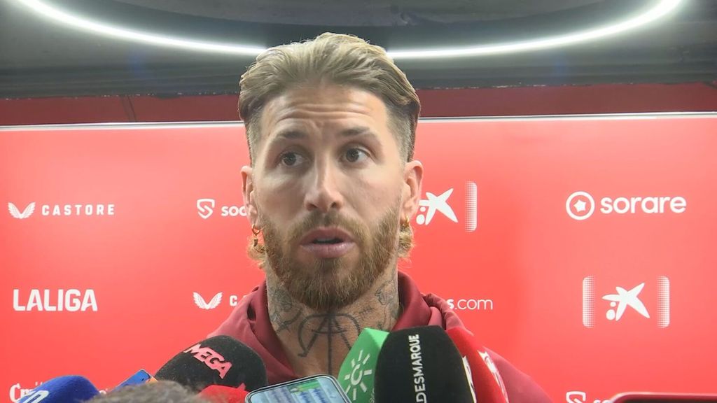 Sergio Ramos, en zona mixta, explicando su enfado.
