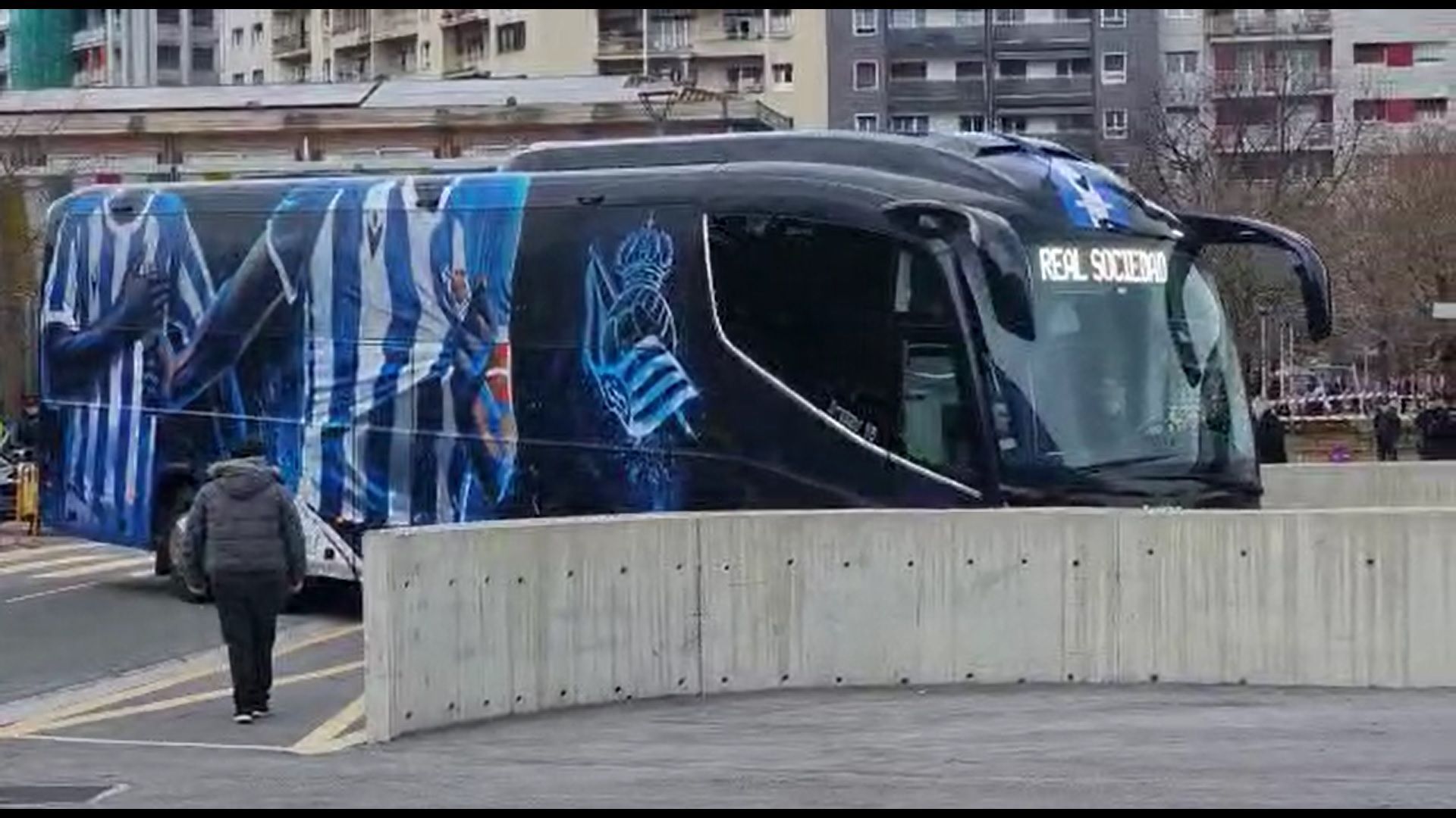 real_sociedad_busjpg_001.jpg