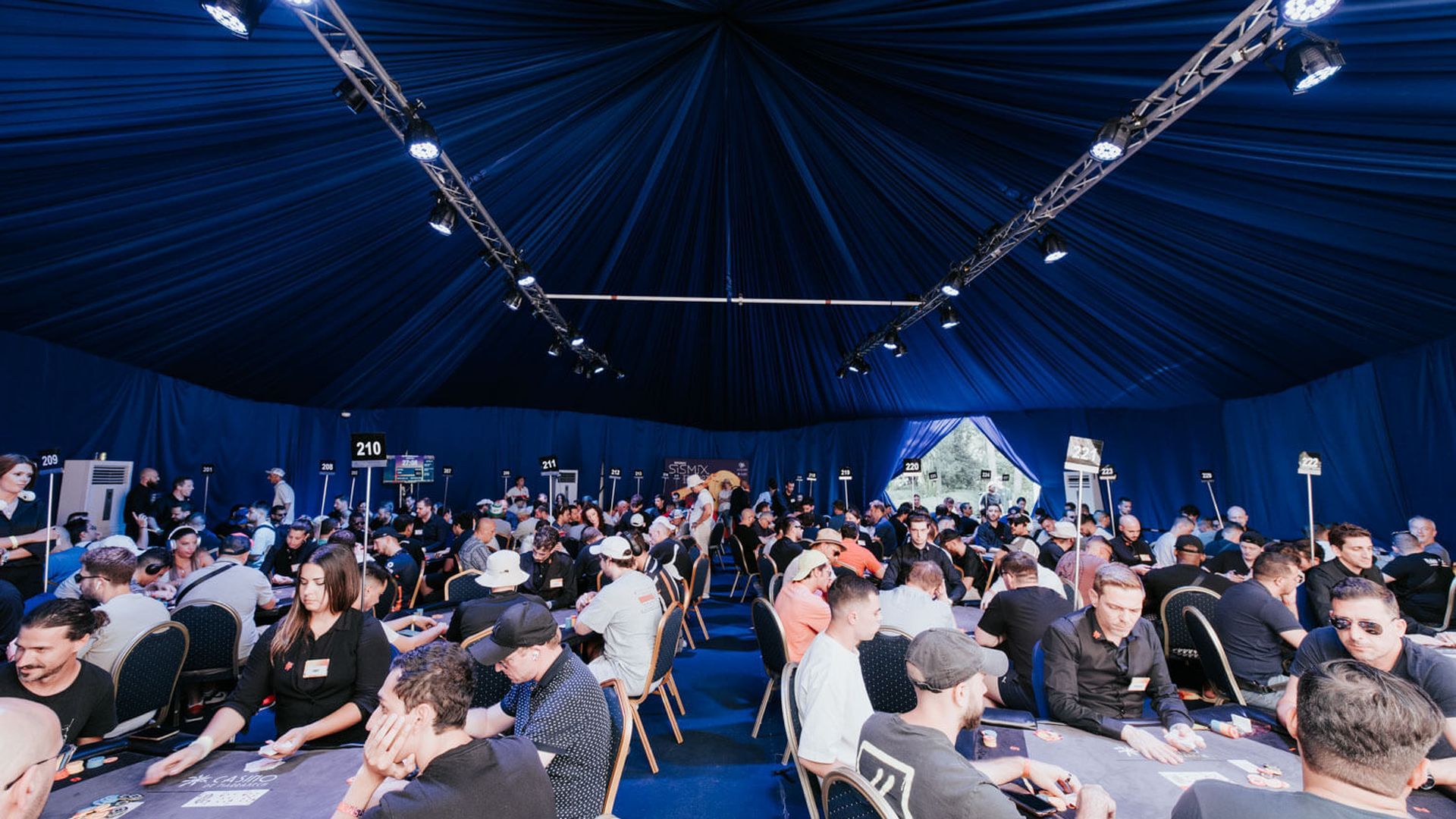 record_del_mundo_en_el_sismix_de_marrakech___003.jpg record_del_mundo_en_el_sismix_de_marrakech___003.jpg