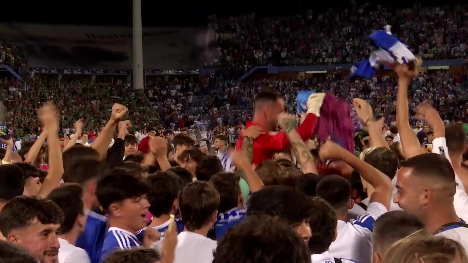 recrecelebra_moment.jpg recrecelebra_moment.jpg