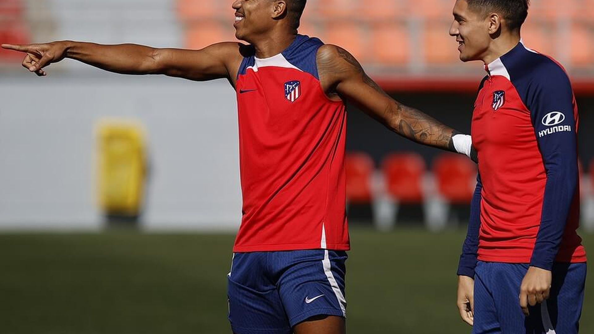 reinildo_mandava_en_una_sesion_del_atletico_foto_atm.jpg reinildo_mandava_en_una_sesion_del_atletico_foto_atm.jpg