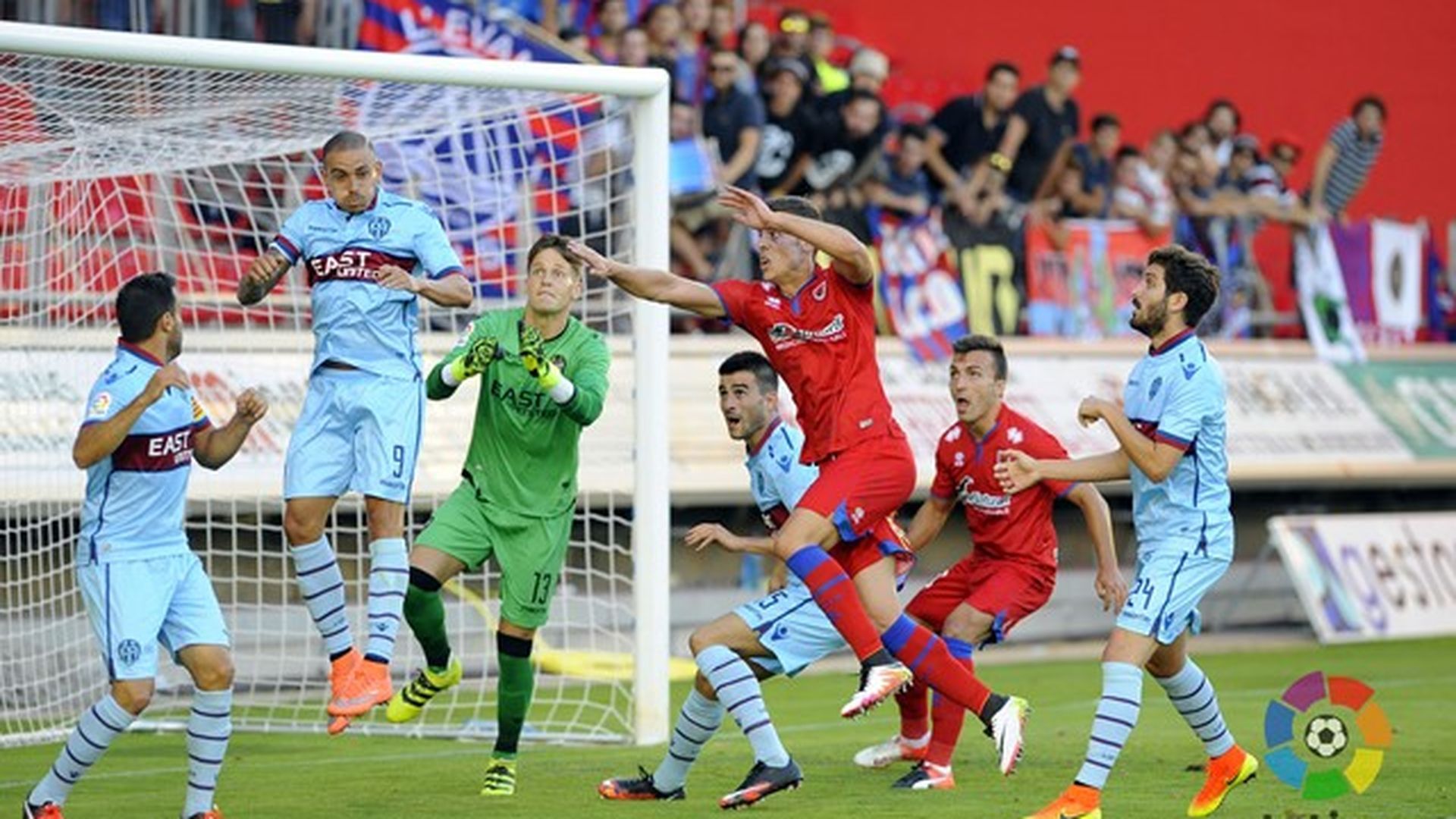 remiro_debut_levante.jpg