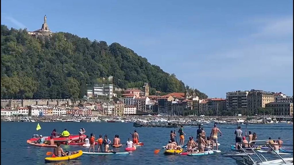 Remo: Bandera de La Concha de 2023 en Donostia