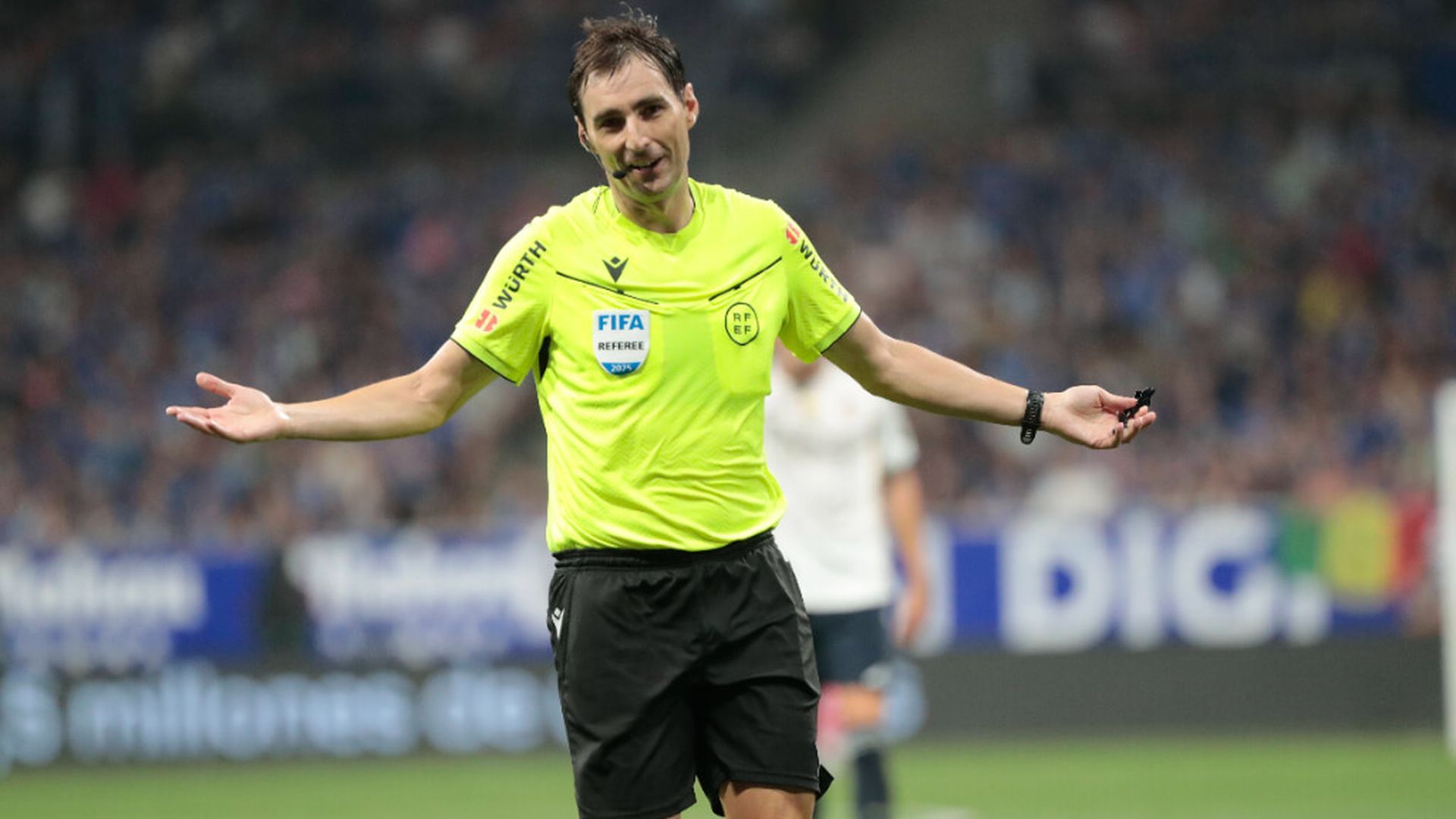 ricardo_de_burgos_bengoetxea_arbitro_del_real_oviedo___real_madrid_foto_cordon_press.jpg ricardo_de_burgos_bengoetxea_arbitro_del_real_oviedo___real_madrid_foto_cordon_press.jpg