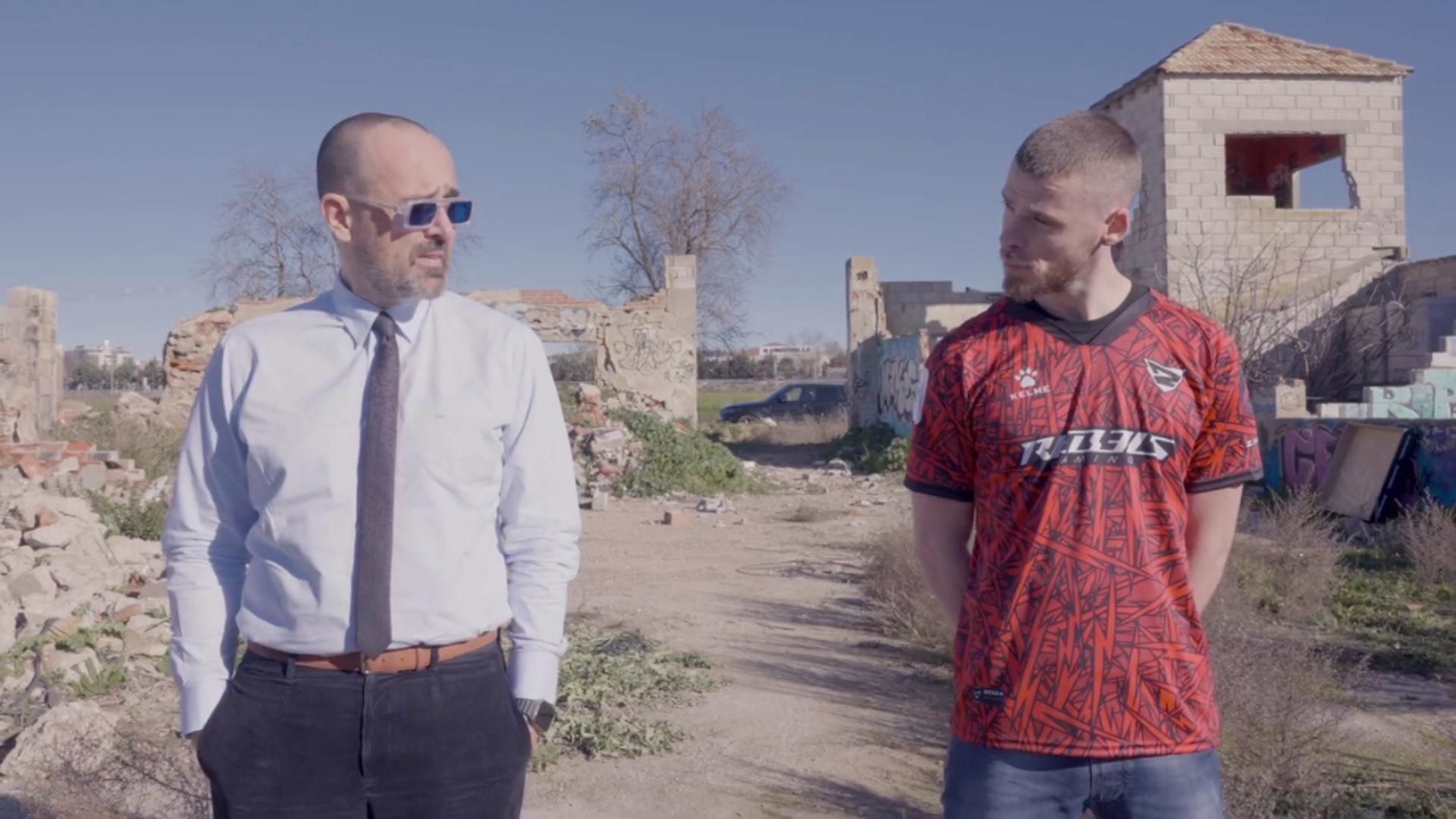 risto_mejide_y_de_gea_en_el_anuncio_del_equipo_de_esports__d_degeaofficial_001.jpg risto_mejide_y_de_gea_en_el_anuncio_del_equipo_de_esports__d_degeaofficial_001.jpg