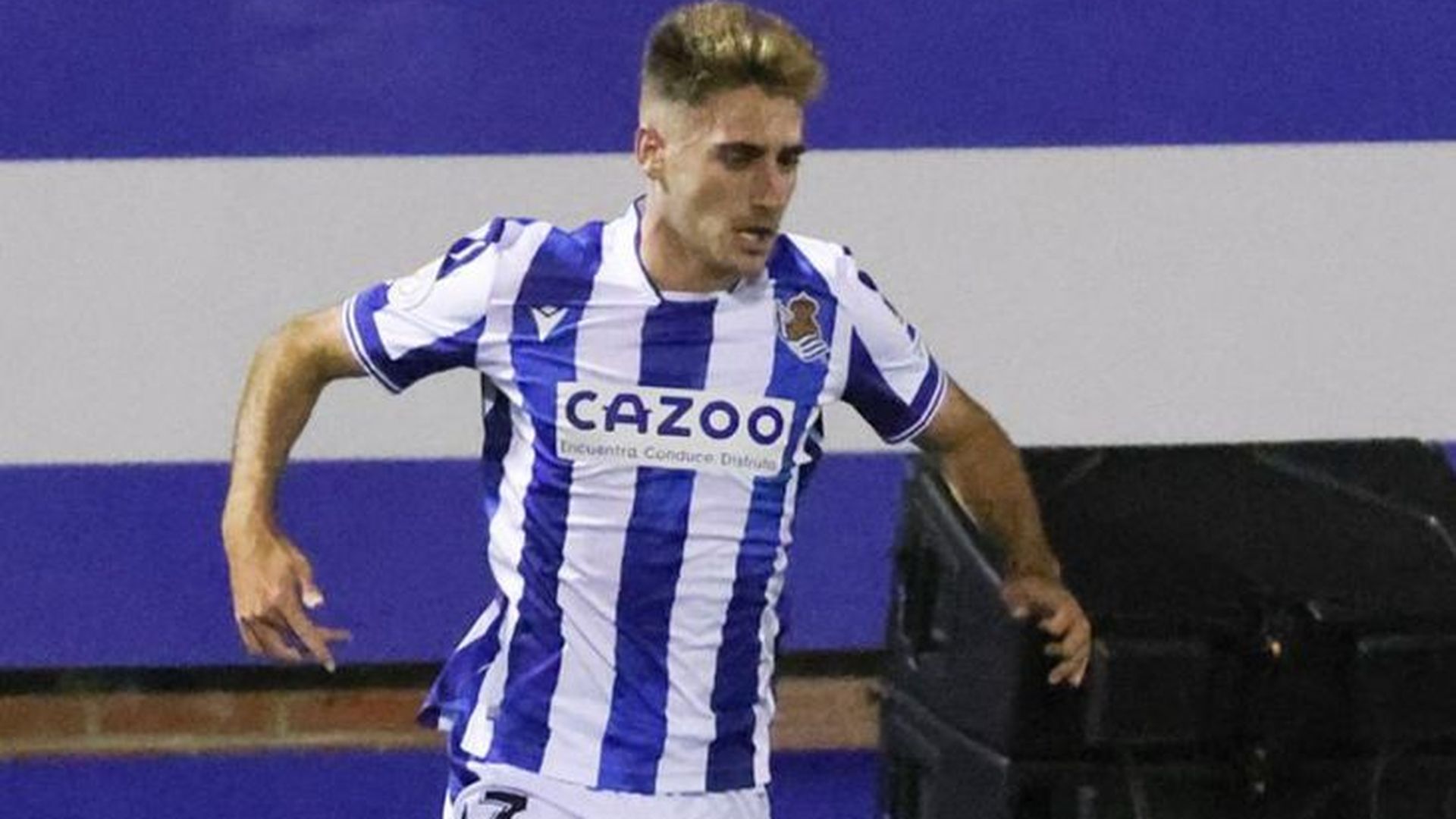 robert_navarro_durante_el_cazalegas_real_sociedad_foto_rso_001.png robert_navarro_durante_el_cazalegas_real_sociedad_foto_rso_001.png