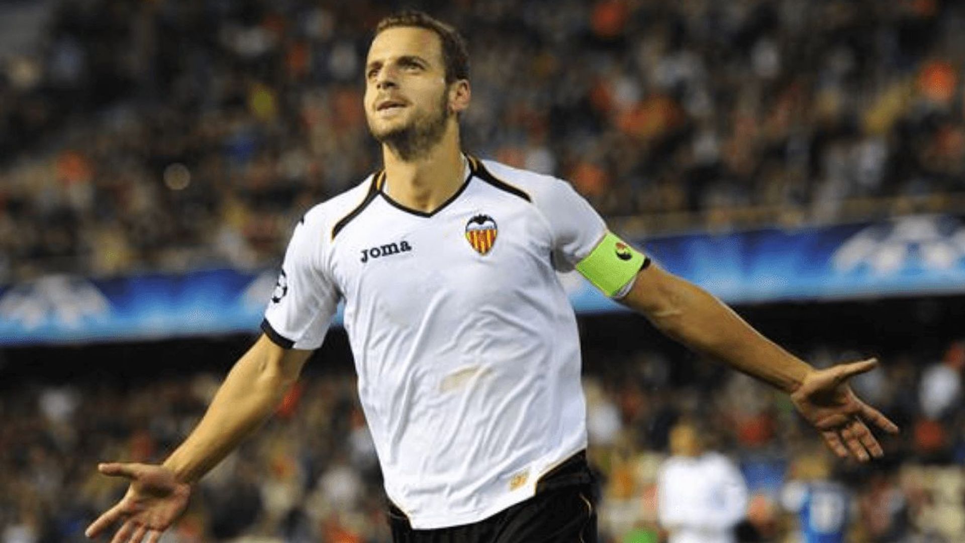 roberto_soldado_como_capitan_del_valencia_cf_en_la_champions_001.png roberto_soldado_como_capitan_del_valencia_cf_en_la_champions_001.png
