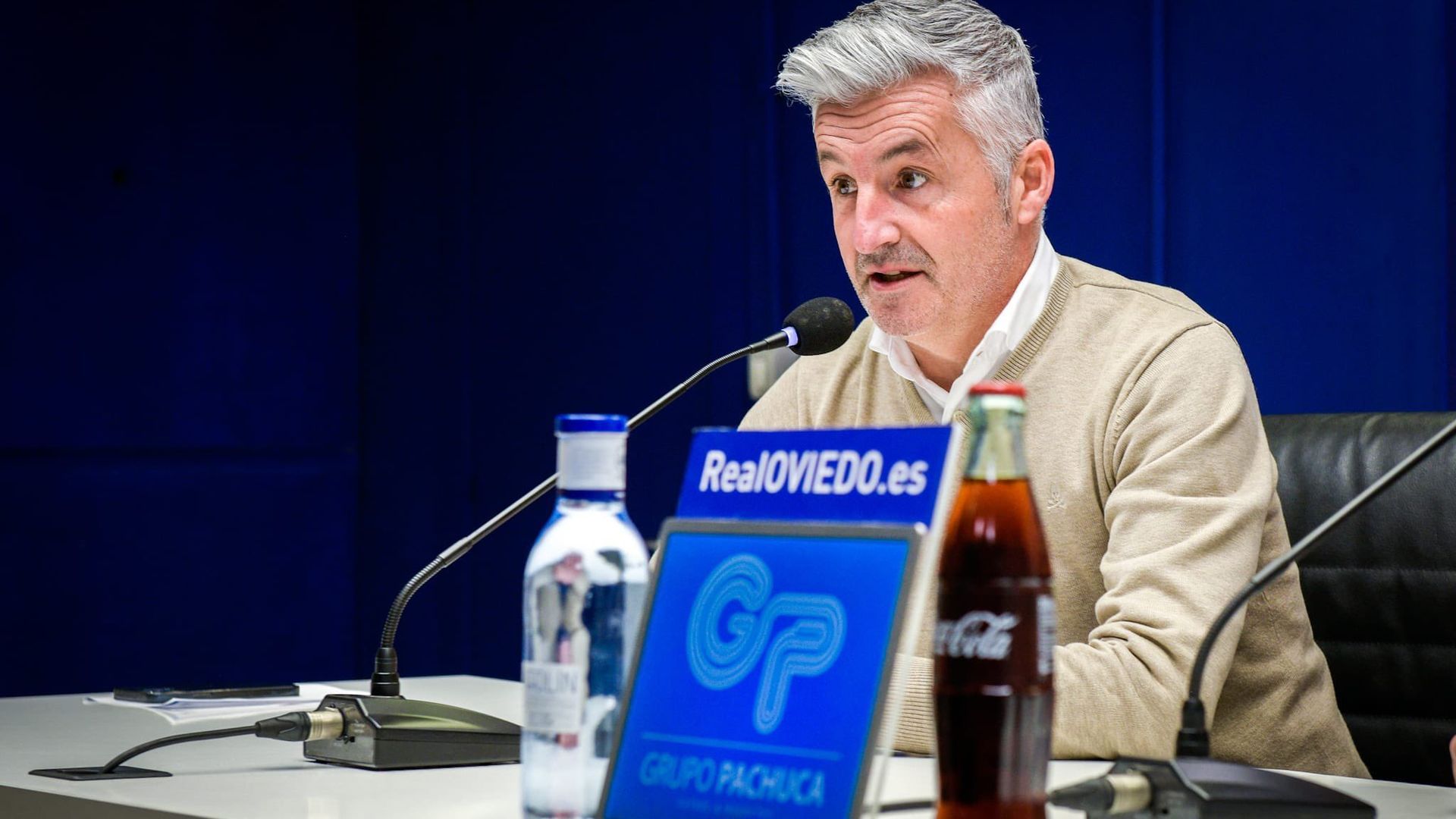 roberto_suarez_durante_la_presentacion_de_camarasa_foto_rov_001.jpg roberto_suarez_durante_la_presentacion_de_camarasa_foto_rov_001.jpg