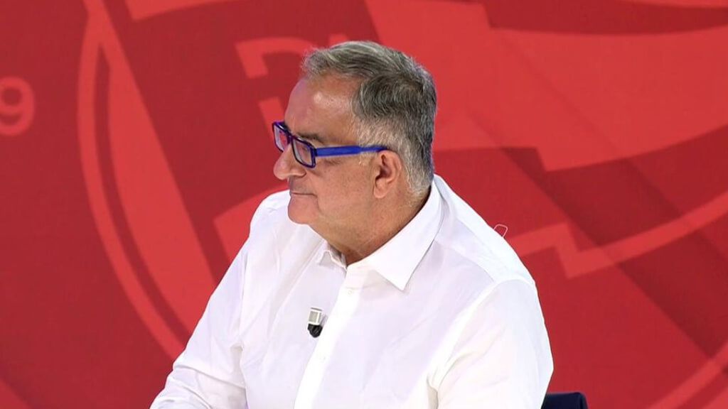 Roberto Gómez da el nombre del portero que le gustaría fichar en enero al Barça: “Es el mejor en estos momentos”