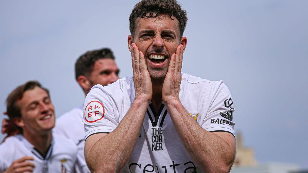 El gol de Rodri, un ex del Sevilla, en el Córdoba-Ceuta que ha generado mucha polémica con las reacciones a su celebración