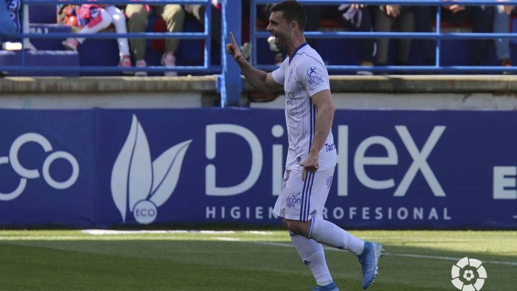 Extremadura-Real Oviedo: 1-2 Resumen (jornada 31)