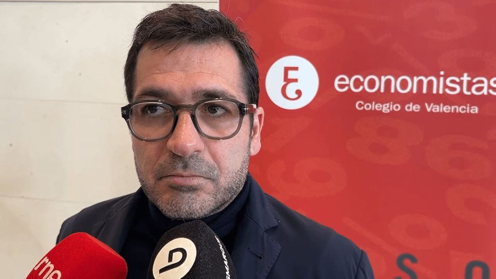 Roig Negueroles, en el acto 'Fiscalidad y finanzas en el fútbol'