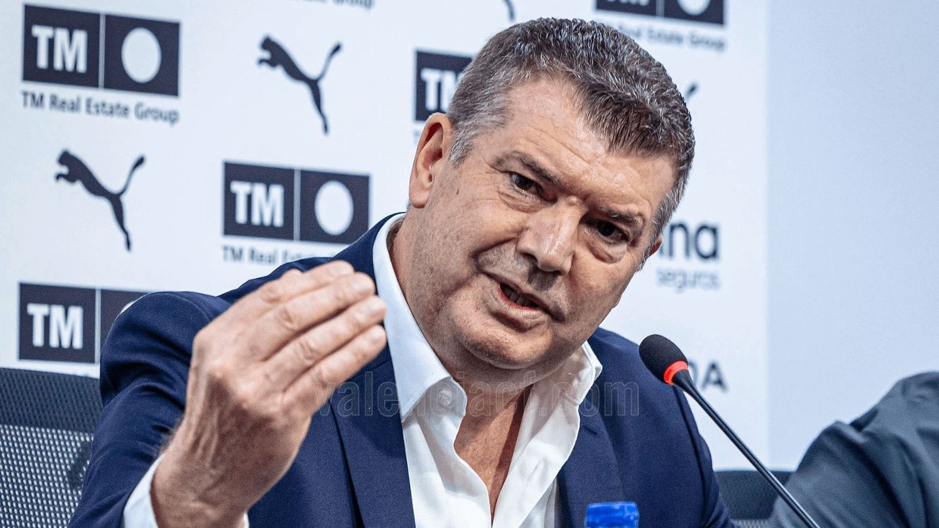 ron_gourlay_foto_valencia_cf_003.png ron_gourlay_foto_valencia_cf_003.png