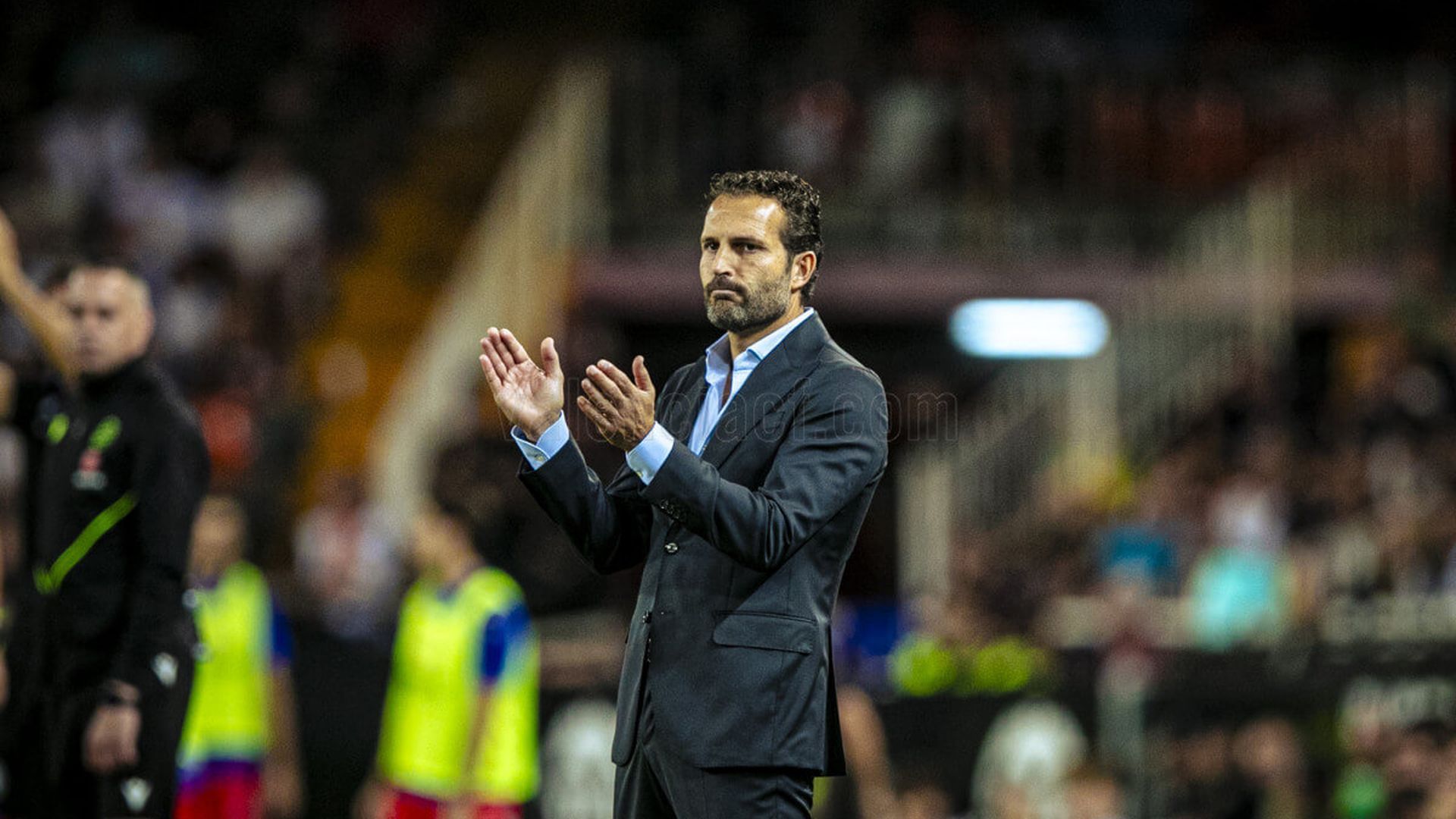 ruben_baraja_ante_el_ca_osasuna_foto_valencia_cf_001.jpg ruben_baraja_ante_el_ca_osasuna_foto_valencia_cf_001.jpg