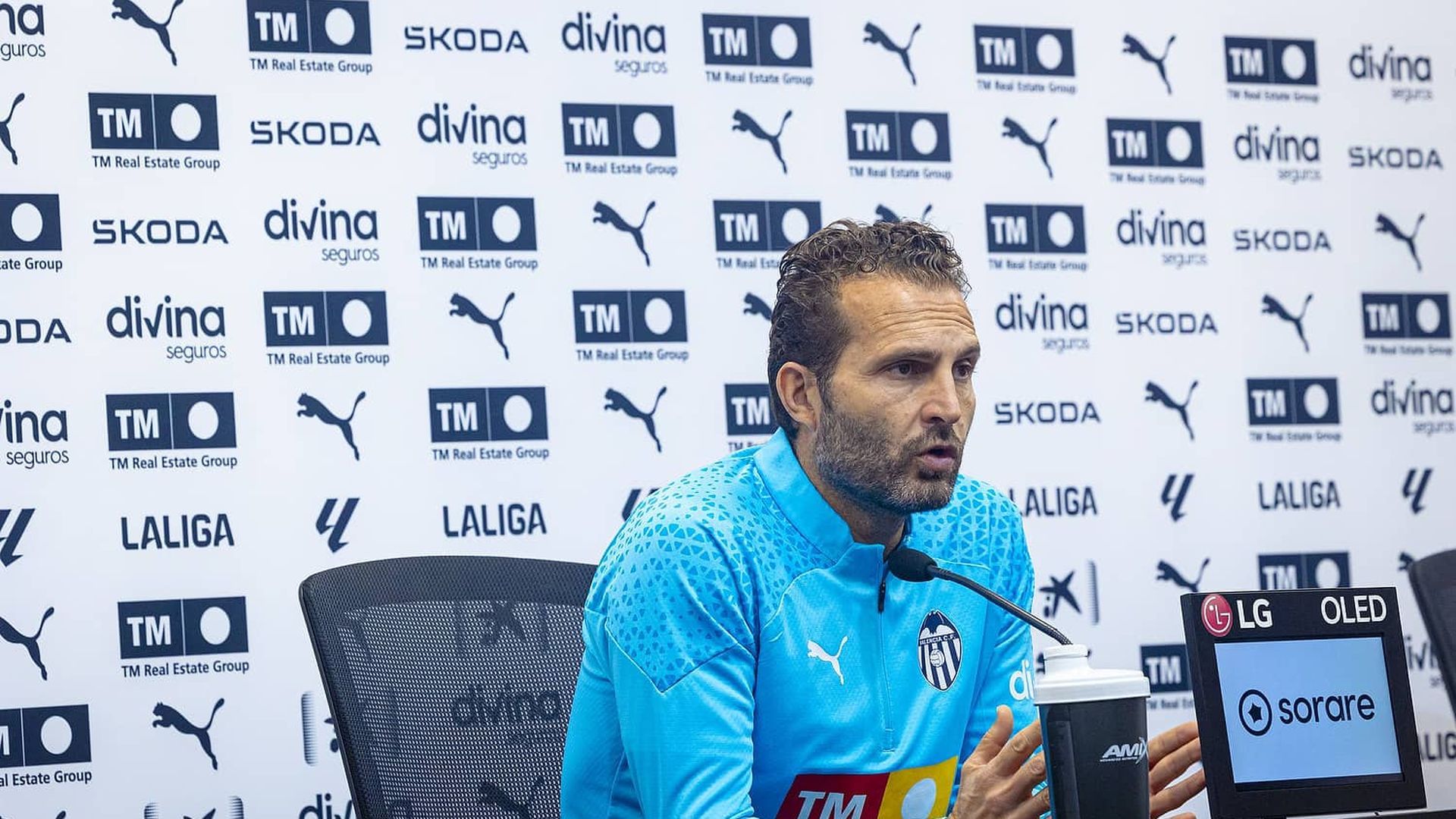 ruben_baraja_en_rueda_de_prensa_foto_valencia_cf_002.jpeg ruben_baraja_en_rueda_de_prensa_foto_valencia_cf_002.jpeg