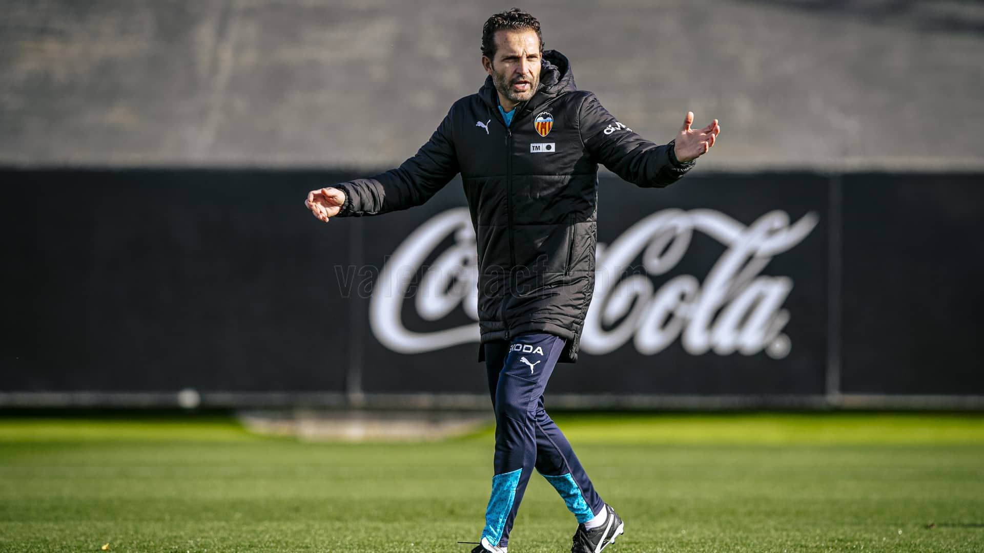 ruben_baraja_en_un_entrenamiento_foto_valencia_cf.jpeg