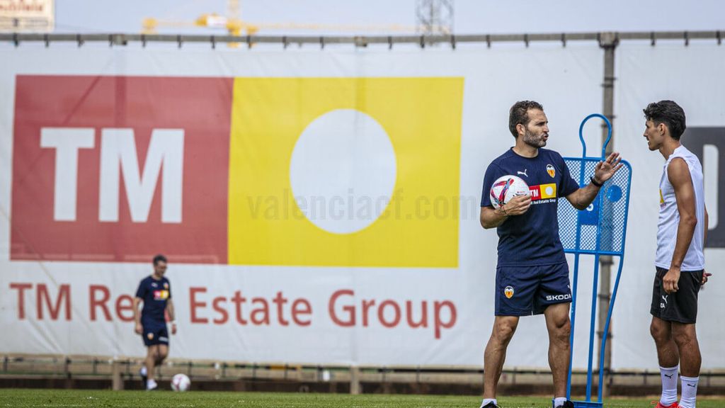 La exigencia de Rubén Baraja en el primer entrenamiento con balón de la pretemporada