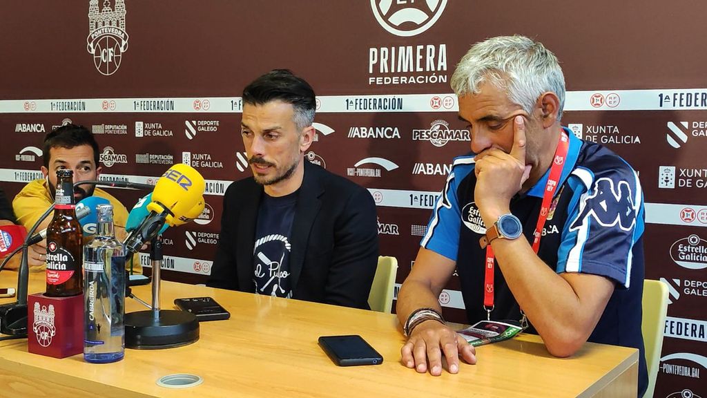 Rubén de la barrera en rueda de prensa tras el partido ante el Pontevedra