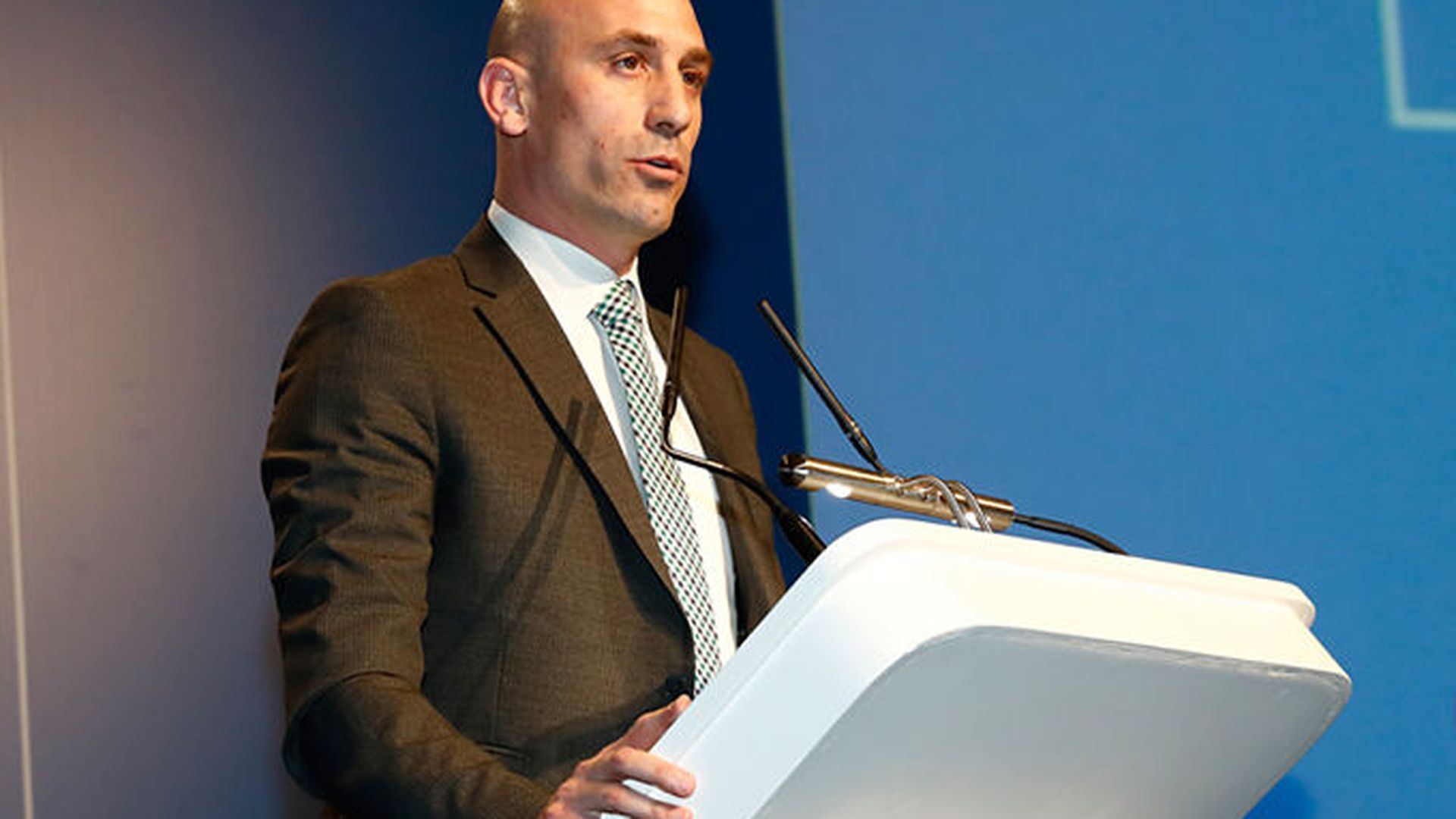 rubiales_durante_un_acto__001.jpg