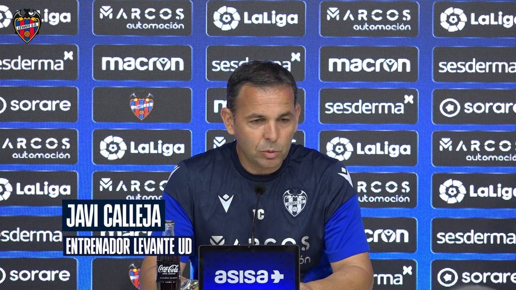 Rueda de prensa de Javier Calleja antes de la final del play off ante el Alavés