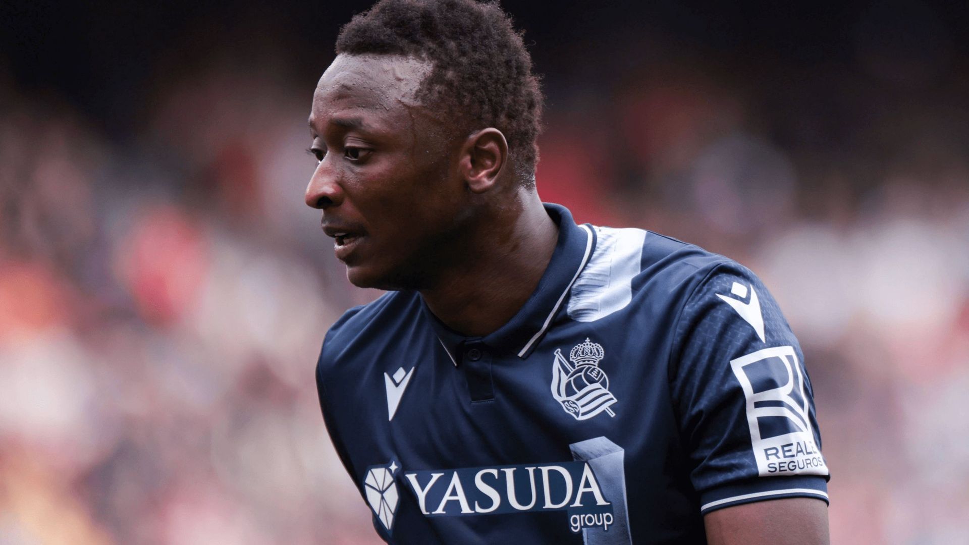 sadiq_umar_con_la_real_sociedad_foto_cordon_press.png sadiq_umar_con_la_real_sociedad_foto_cordon_press.png