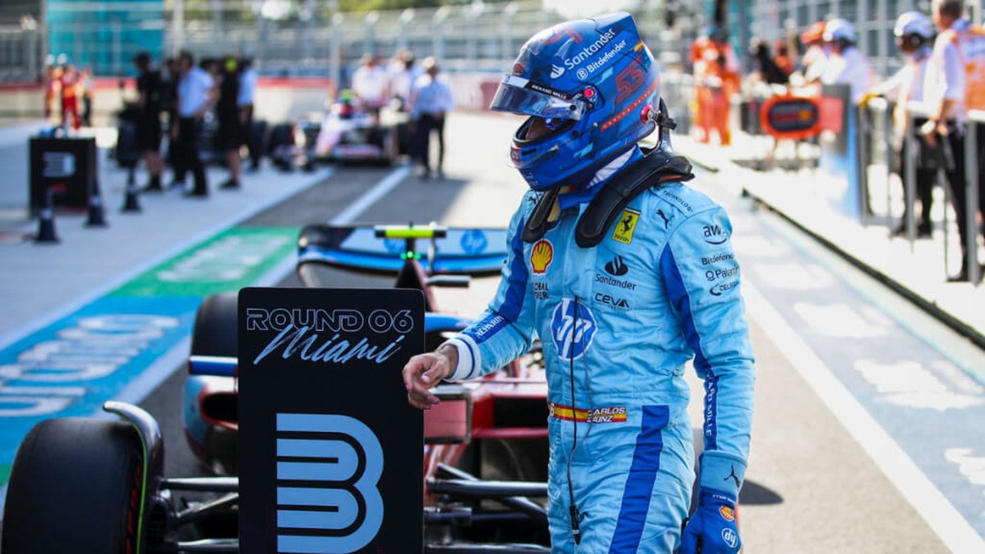 sainz_miami.jpg sainz_miami.jpg