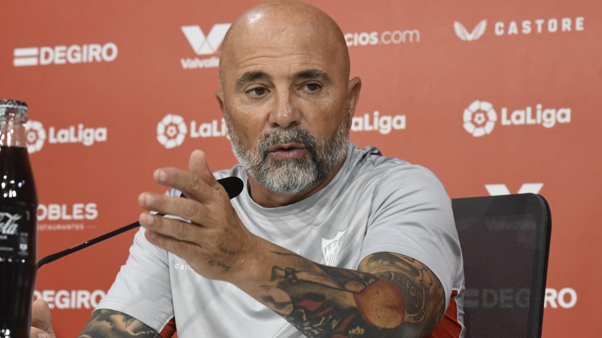 sampaoli_en_la_rueda_de_prensa_foto_kiko_hurtado_009.jpeg