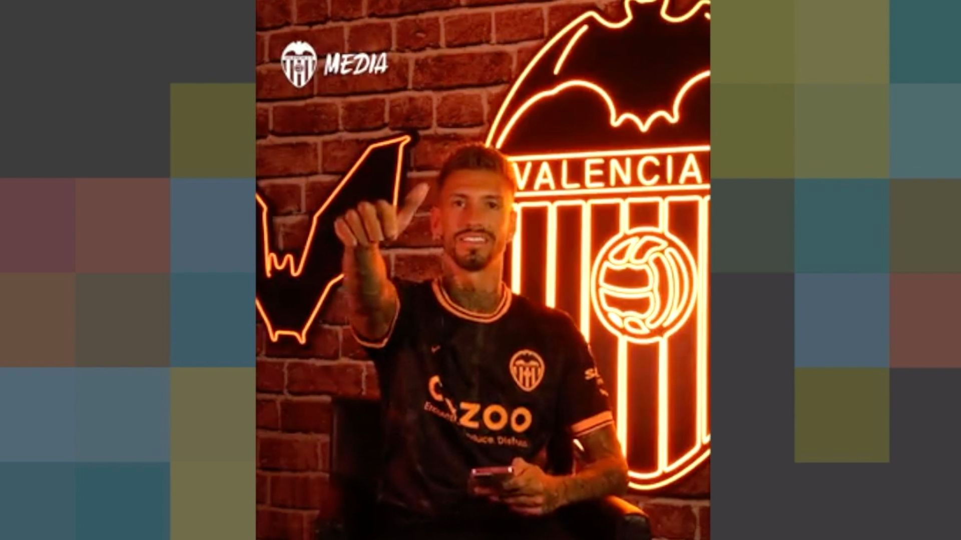 samu_castillejo_nuevo_jugador_del_valencia_cf.png