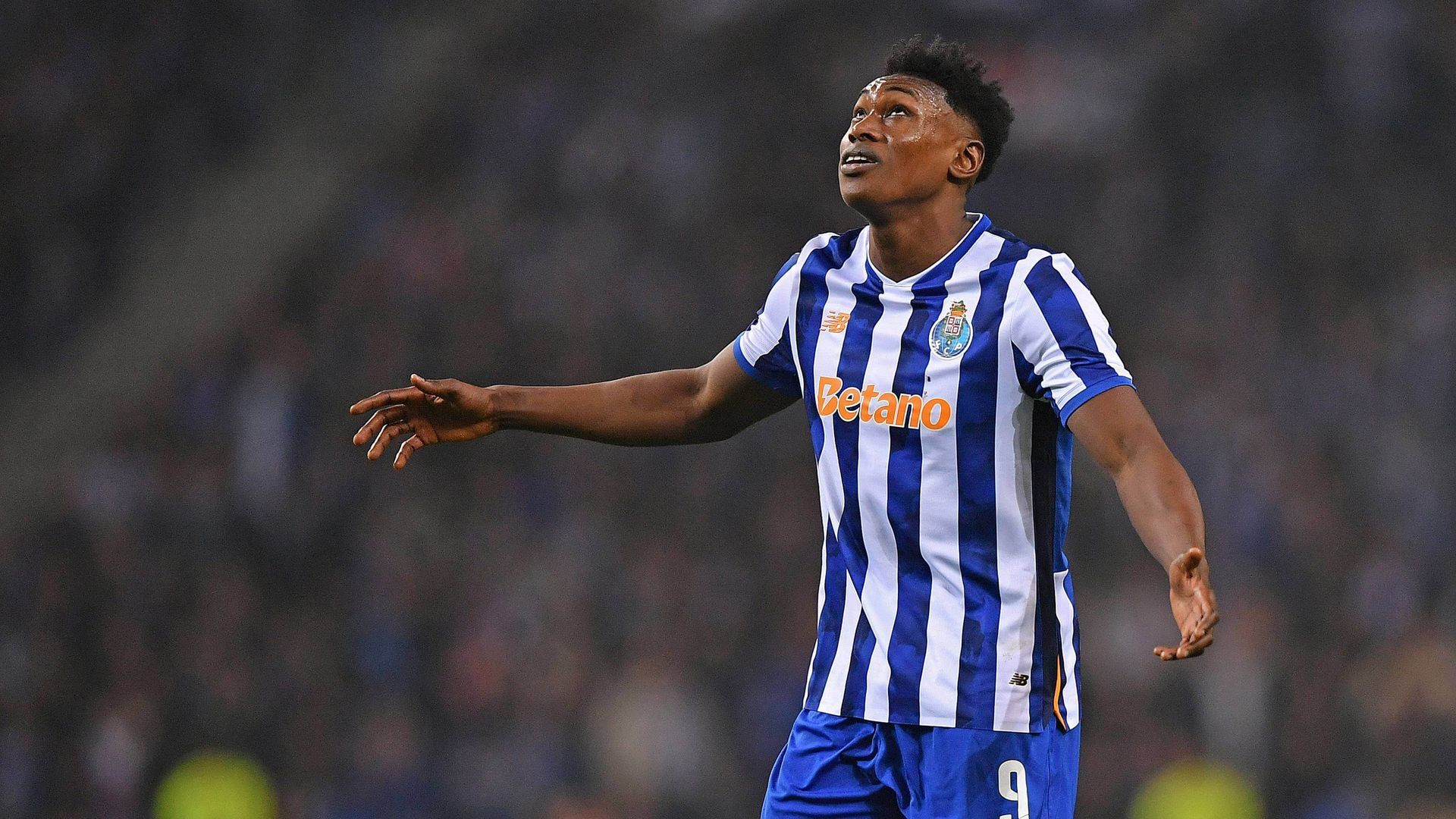 samu_omorodion_en_un_partido_con_el_oporto_foto_cordon_press.jpg samu_omorodion_en_un_partido_con_el_oporto_foto_cordon_press.jpg