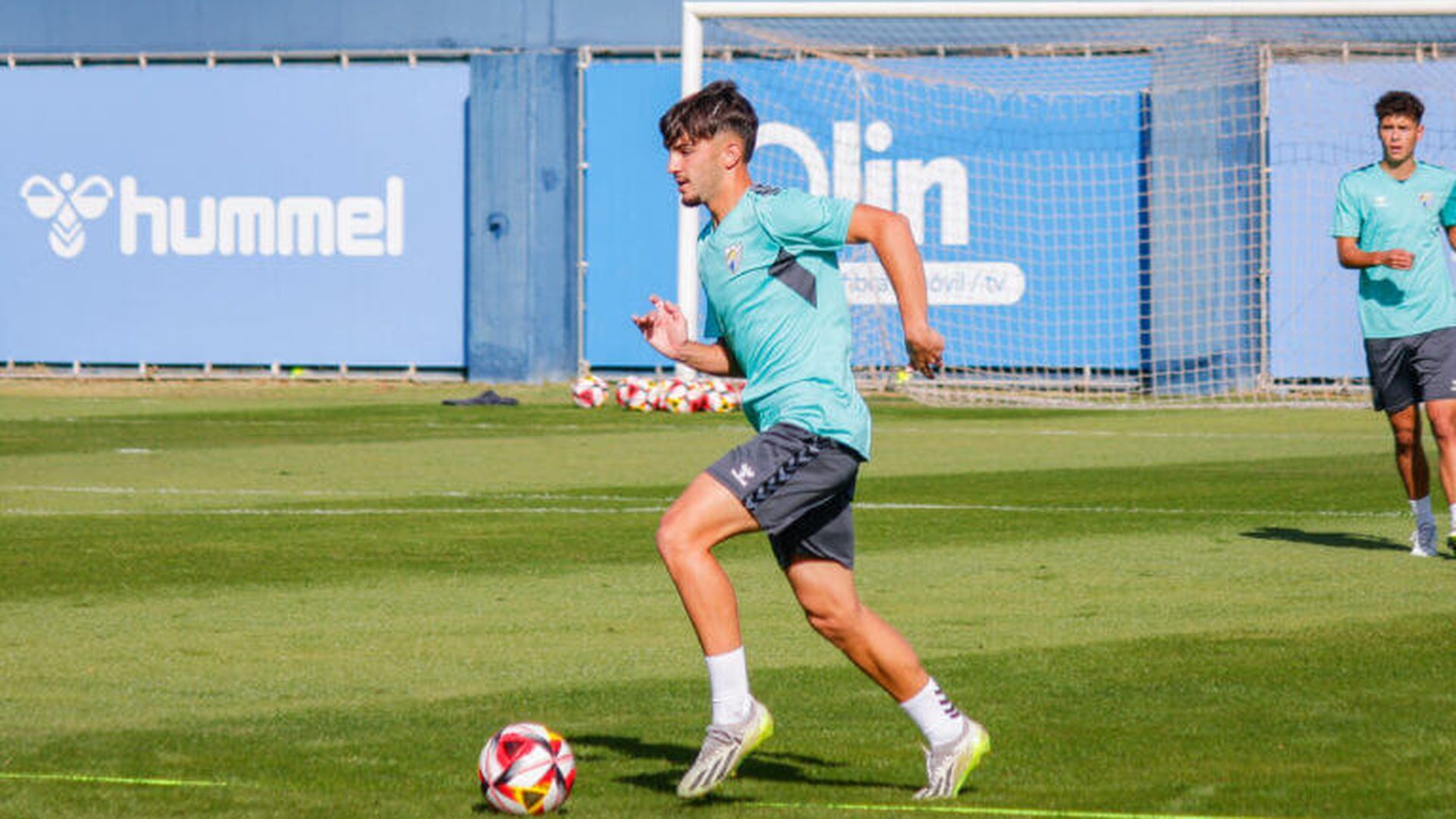 samu_roman_en_un_entrenamiento_en_malaga_foto_mcf.jpeg samu_roman_en_un_entrenamiento_en_malaga_foto_mcf.jpeg